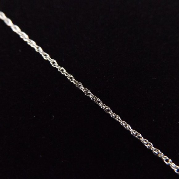 .925 Sterling Silver Crystal Solitaire Round Pendant Necklace - Picture 6 of 11